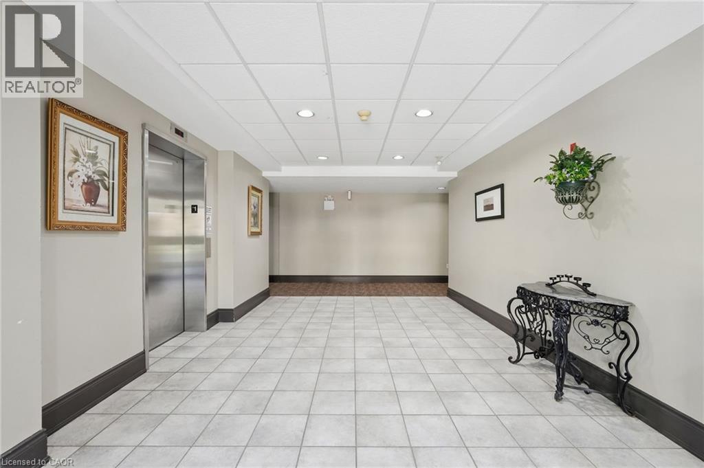 4006 KILMER Drive Unit# 407, Burlington, Ontario, L7M4W4 — Photo 4