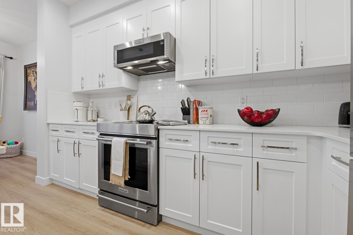 17432 6 ST NE - 17