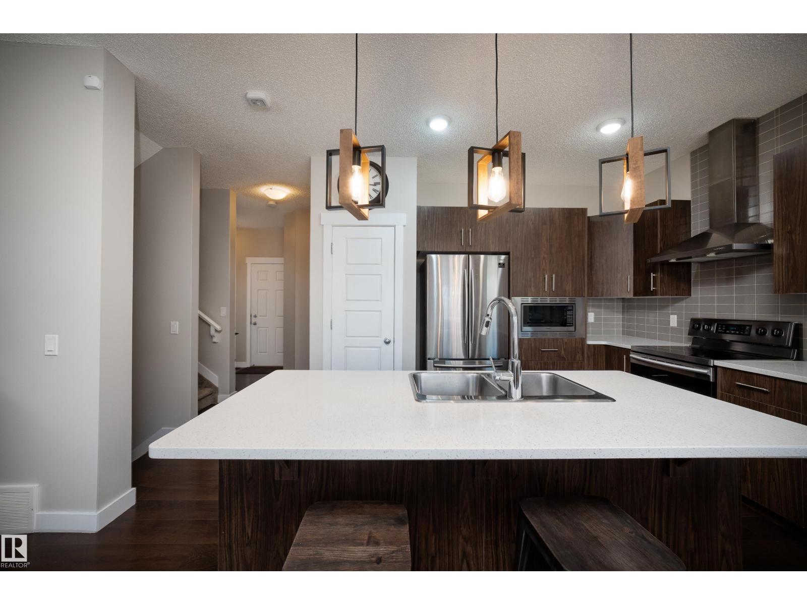 3222 CHERNOWSKI WY SW - 9