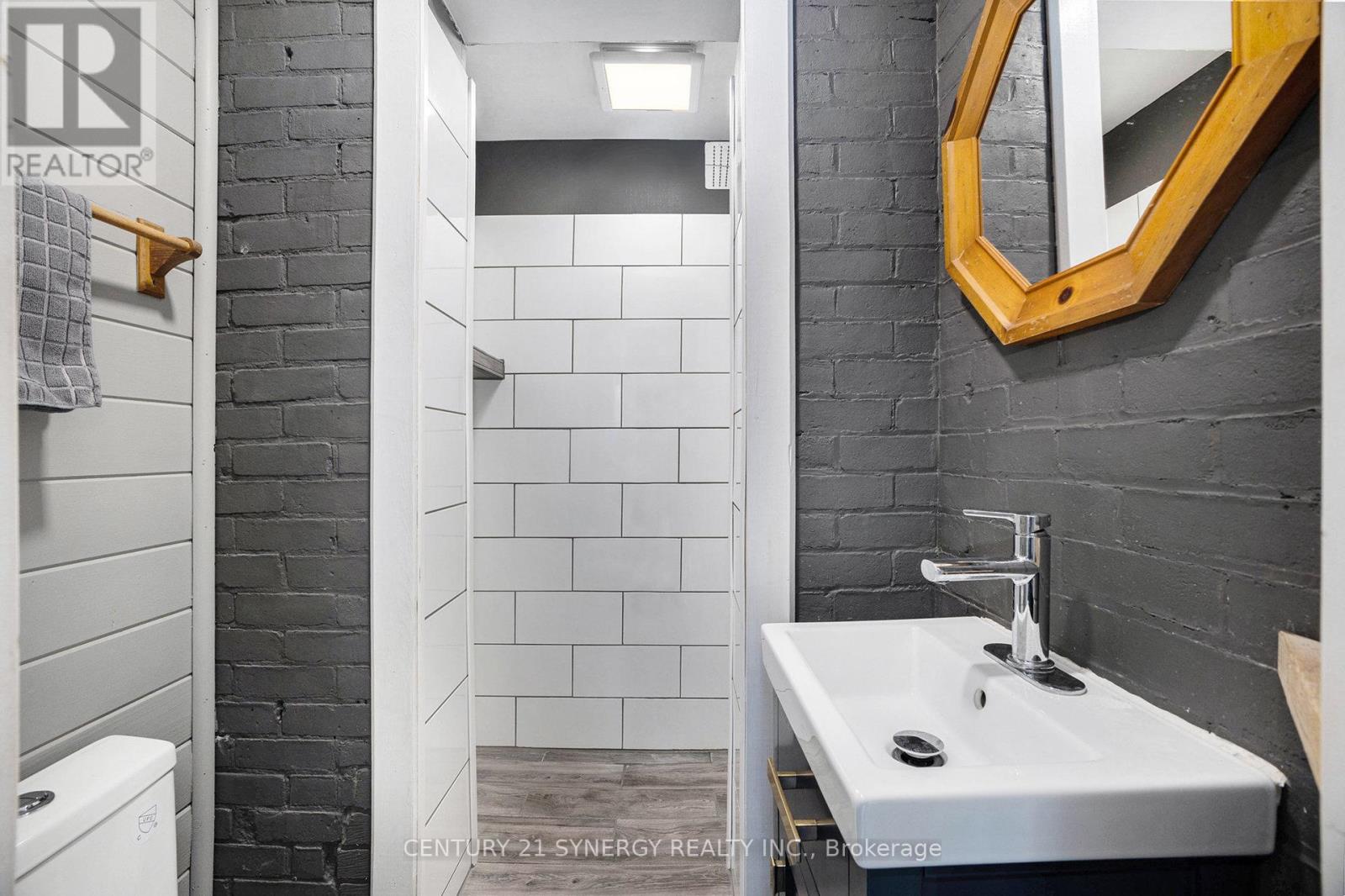 13 LOMBARD STREET - 13