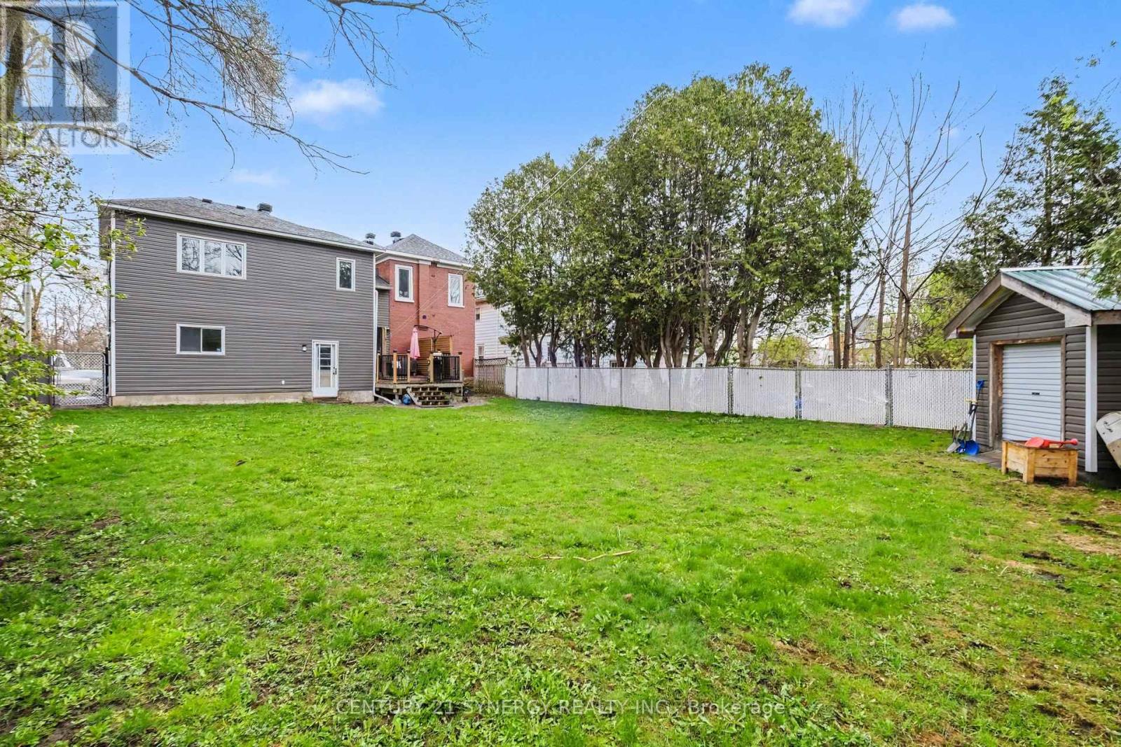 13 LOMBARD STREET - 32