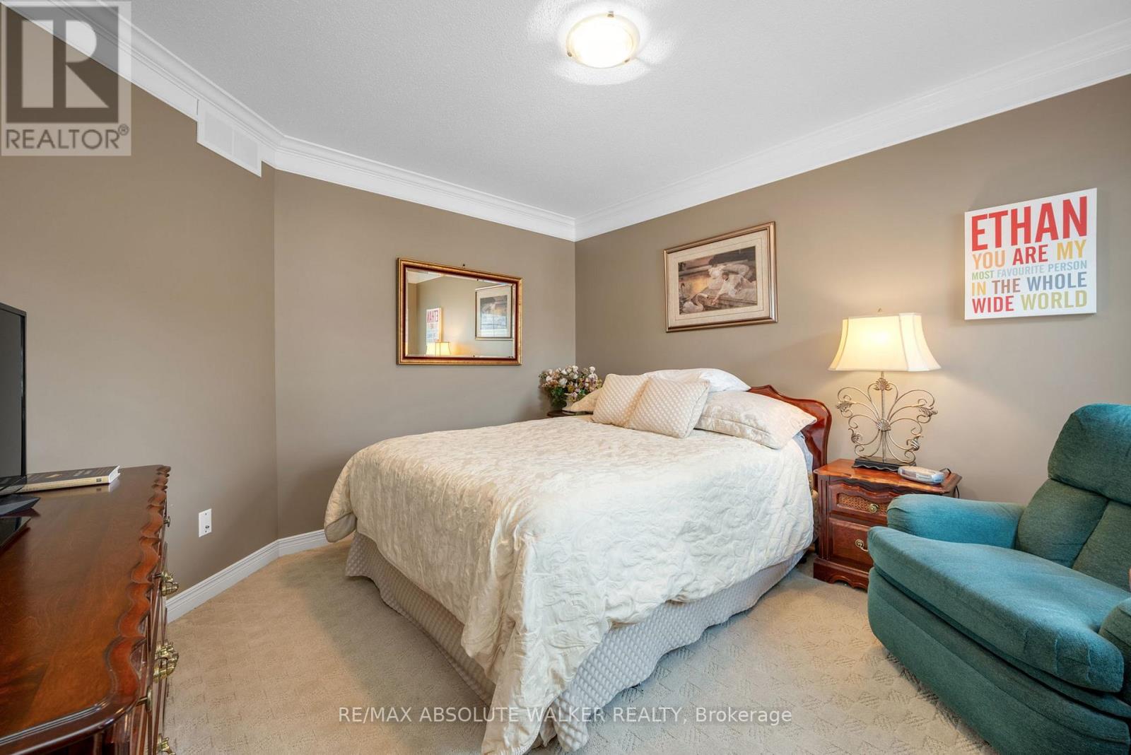 51 BOREALIS CRESCENT - 26