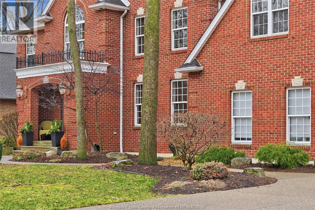 2230 SUZANNE, LaSalle, Ontario, N9N2K3 — Photo 4