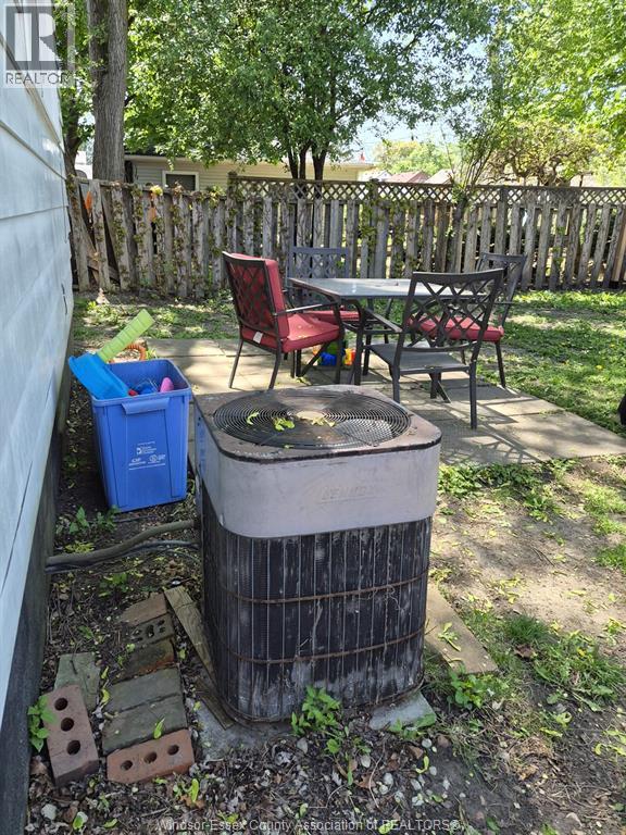 3764 Matchett ROAD, Windsor, Ontario, N9C2A2 — Photo 9