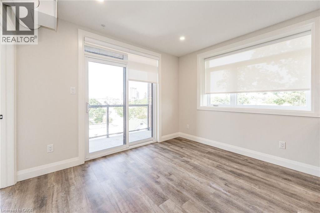 72 ERB Street E Unit# 203, Waterloo, Ontario, N2J1L8 — Photo 6