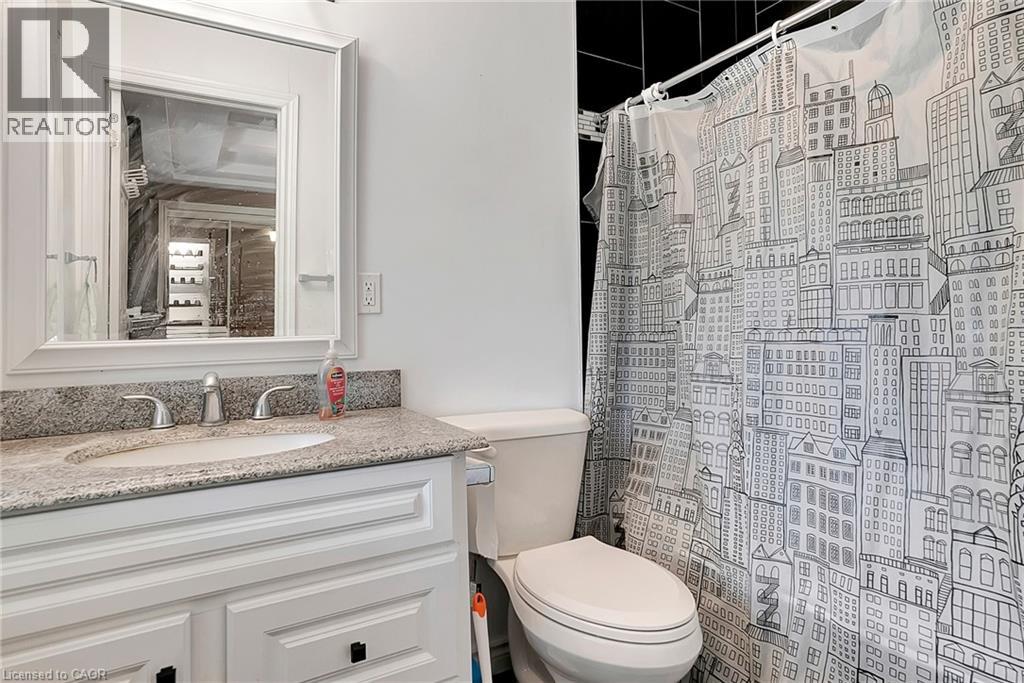 1392 DOON VILLAGE Road, Kitchener, Ontario, N2P1A5 — Photo 11