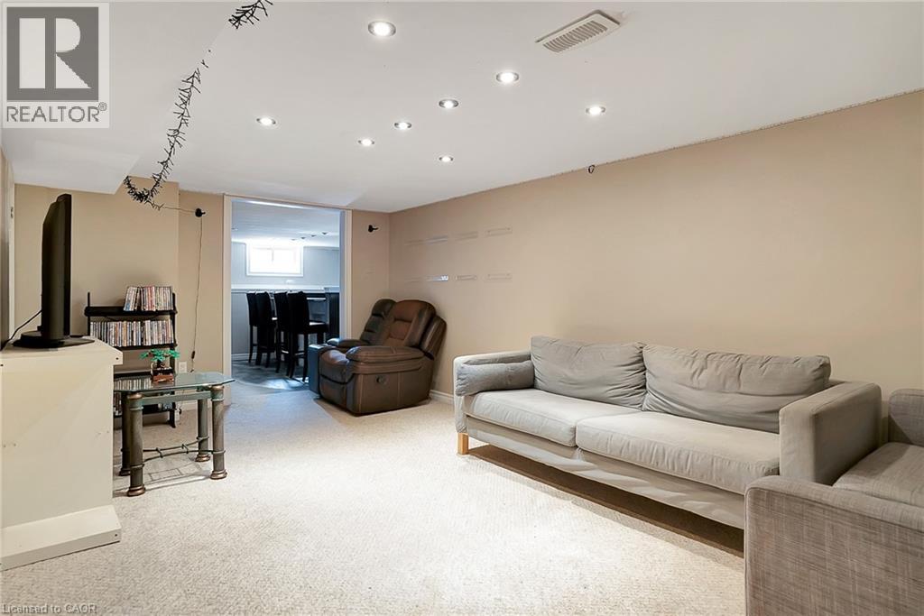 1392 DOON VILLAGE Road, Kitchener, Ontario, N2P1A5 — Photo 15
