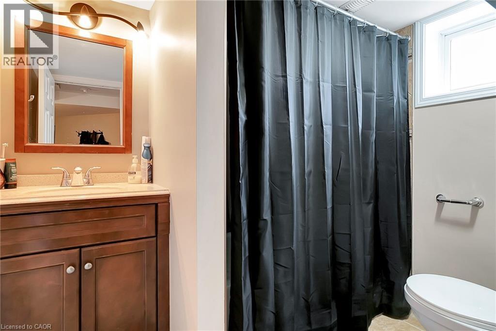 1392 DOON VILLAGE Road, Kitchener, Ontario, N2P1A5 — Photo 19