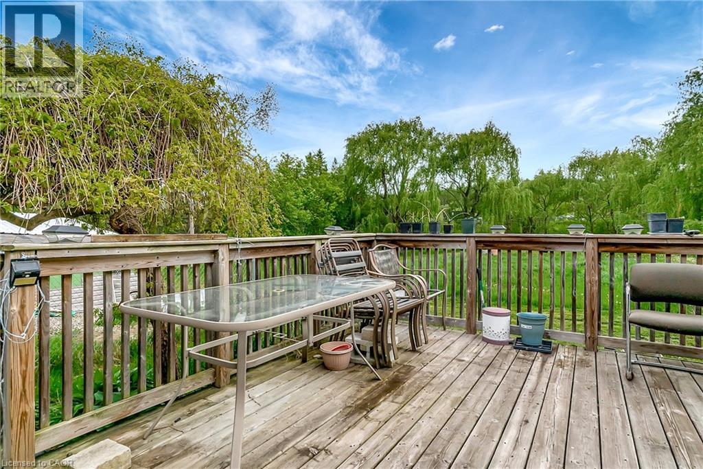 1392 DOON VILLAGE Road, Kitchener, Ontario, N2P1A5 — Photo 21