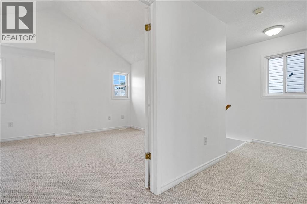 359 HIGHBROOK Crescent, Kitchener, Ontario, N2E3P5 — Photo 17