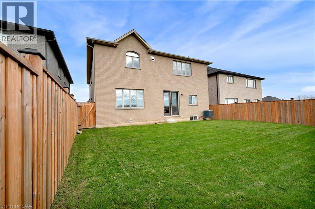 7 RIESLING Court, Hamilton, Ontario, L8G0B4 — Photo 50