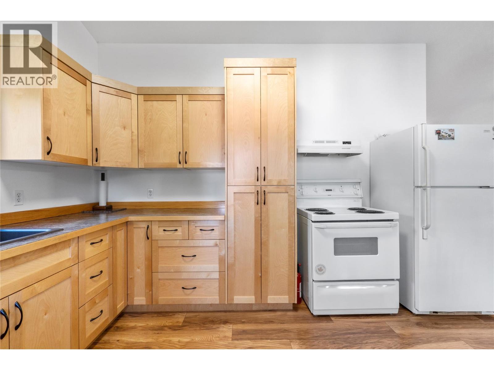 6803 Magna Bay Drive - 8