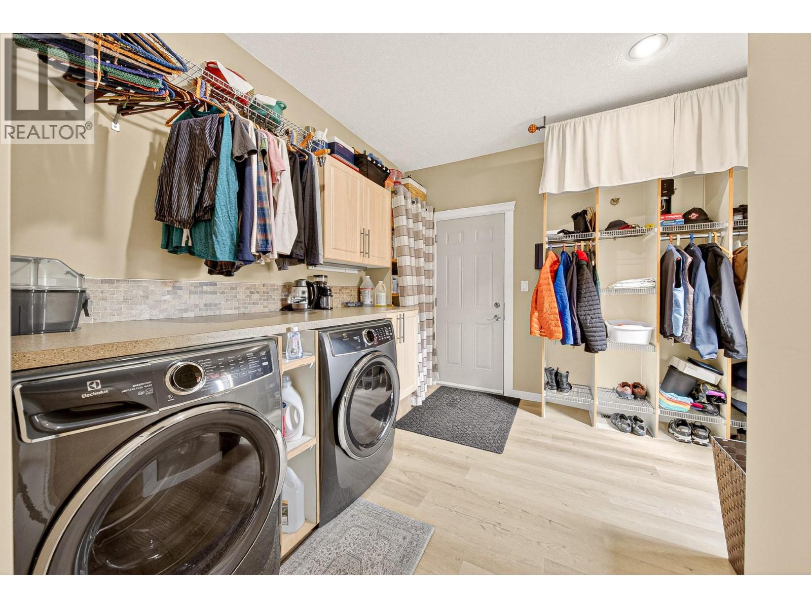 1220 Ponderosa Drive - 14