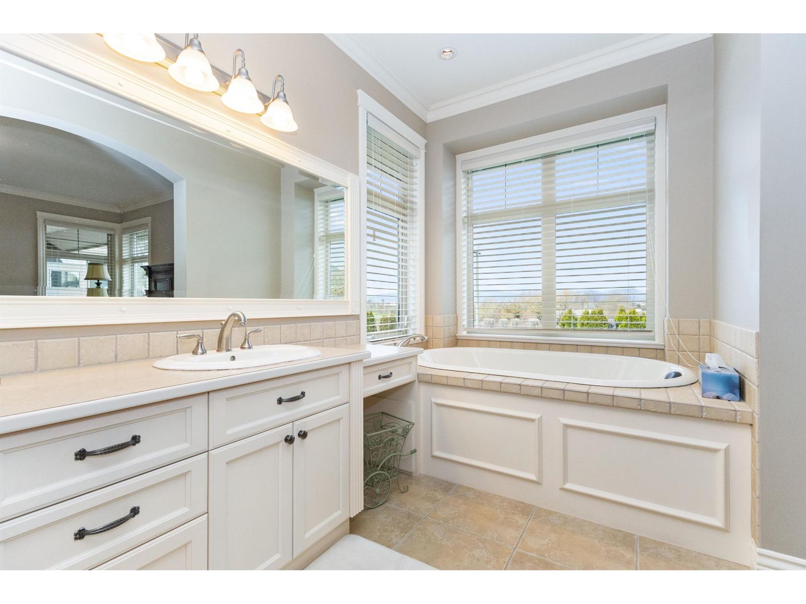 34745 HEARTHSTONE COURT, Abbotsford