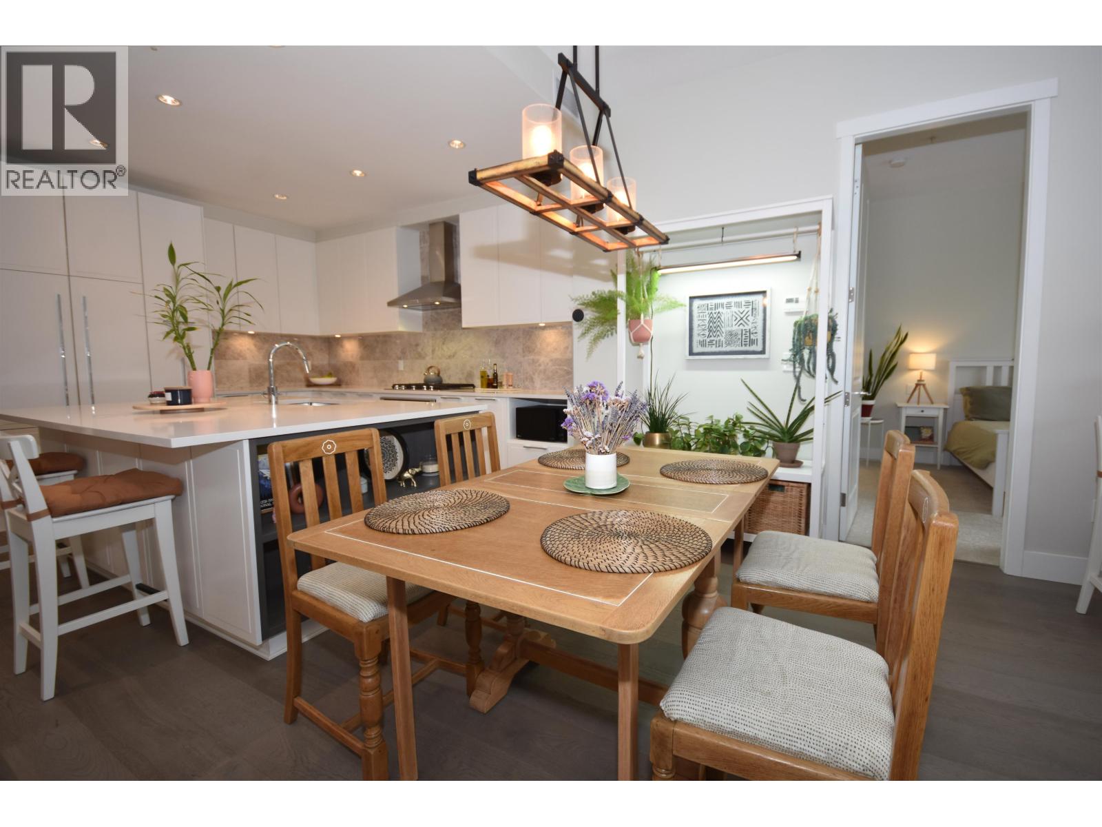 #229-5535 ADMIRAL Way, Delta