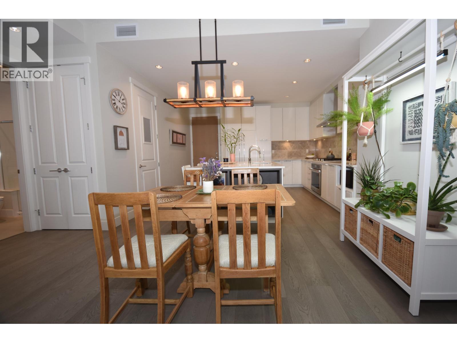 #229-5535 ADMIRAL Way, Delta