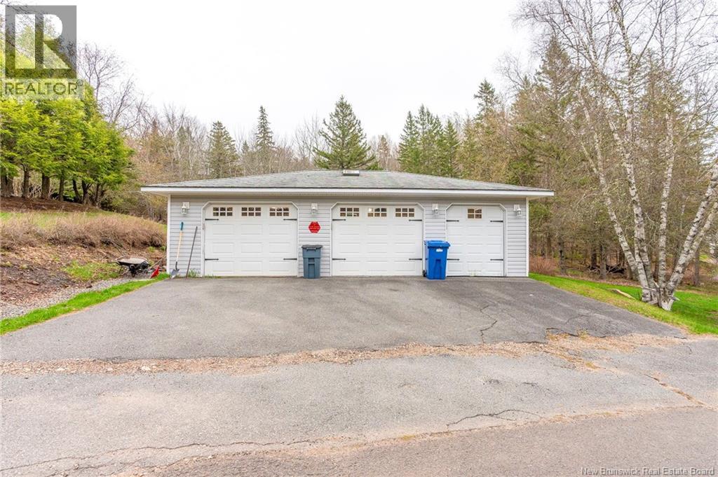 466 McGregor Brook Road - 36