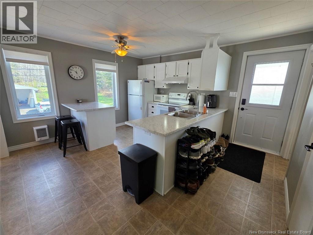 21 Ben Martin Avenue - 2