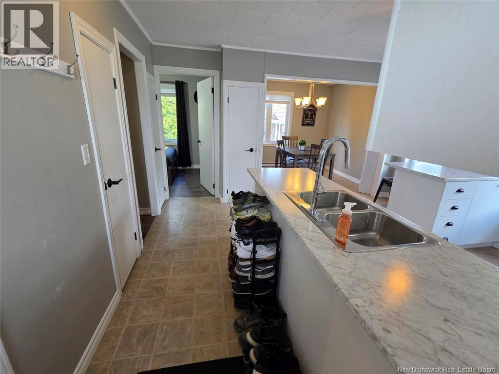 21 Ben Martin Avenue - 3
