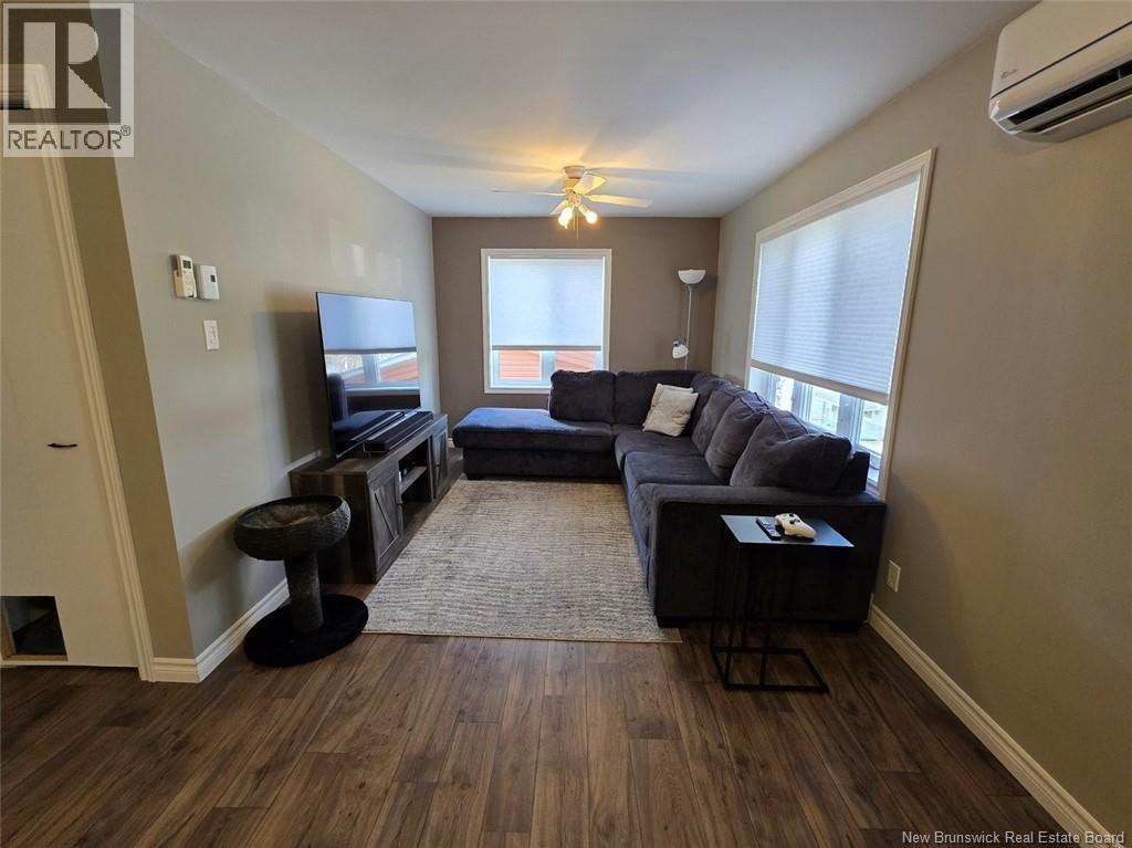 21 Ben Martin Avenue - 13