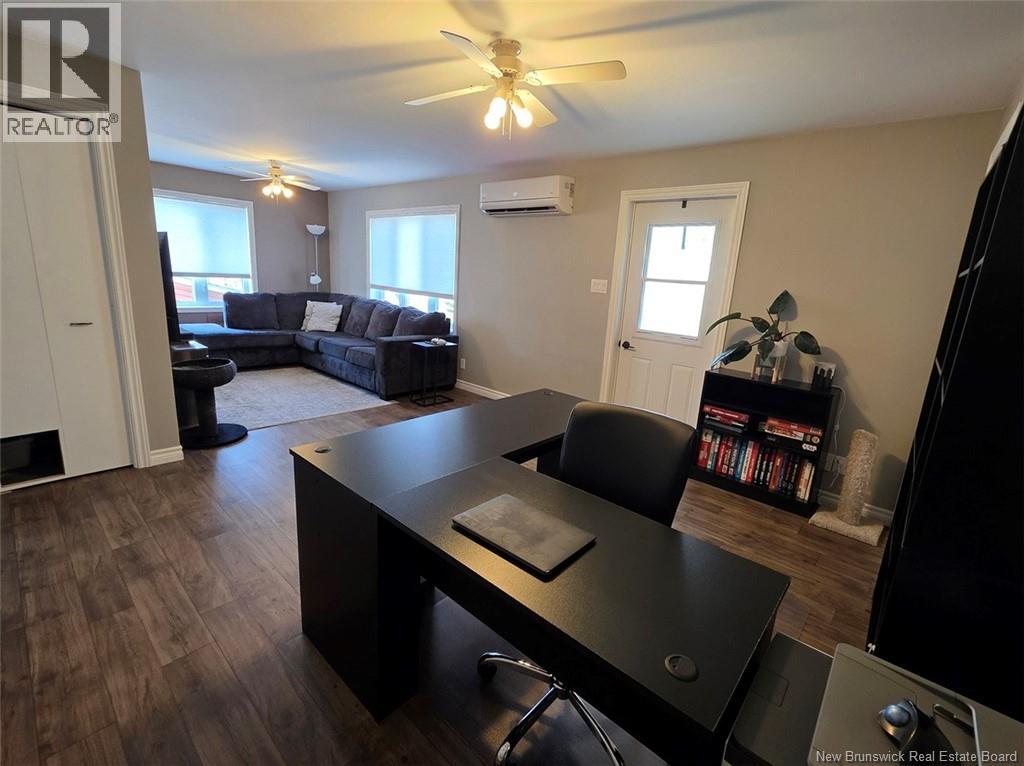 21 Ben Martin Avenue - 10