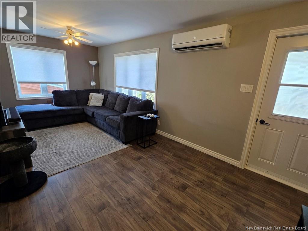 21 Ben Martin Avenue - 12