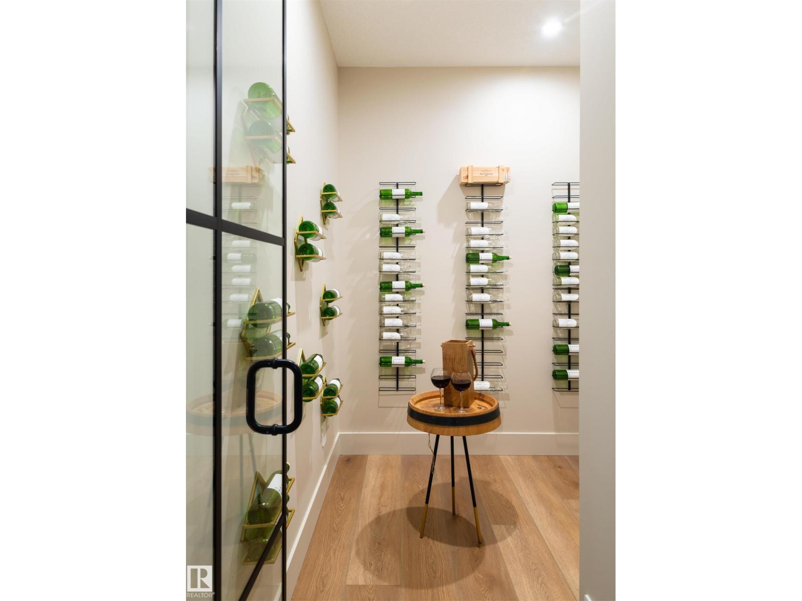 8 JARDIN PL - 50
