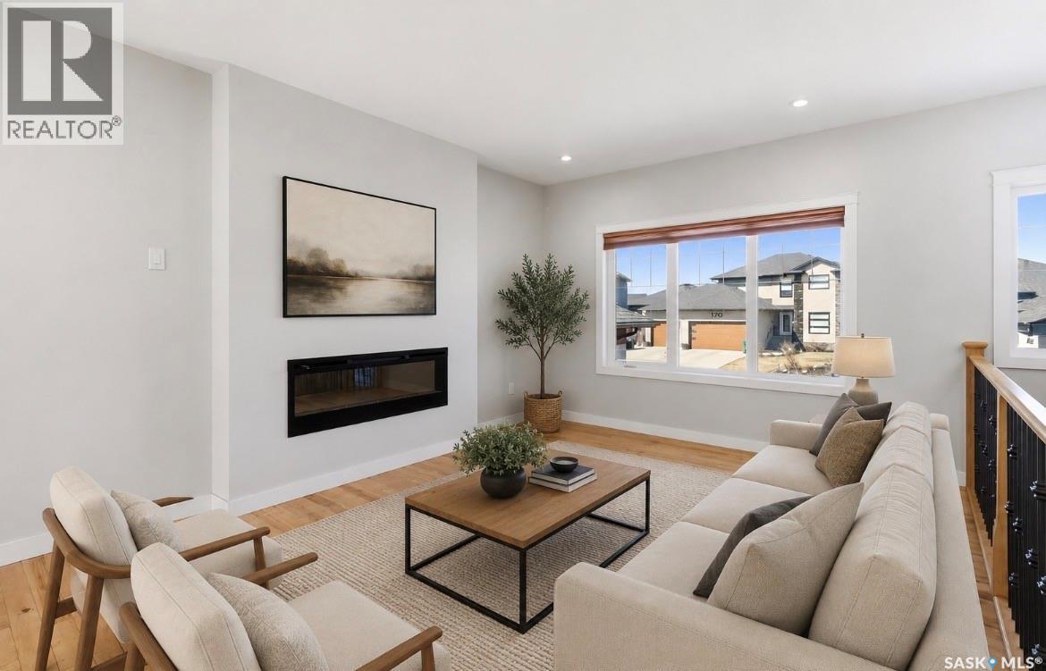 175 Gillies LANE - Image 2