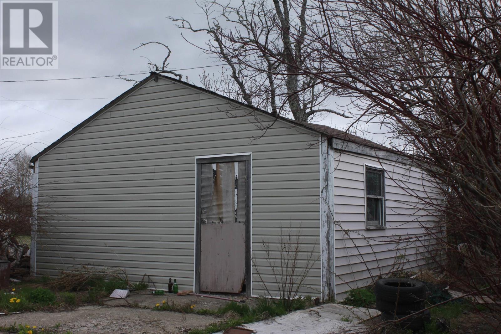 4 Ridge Road - 6