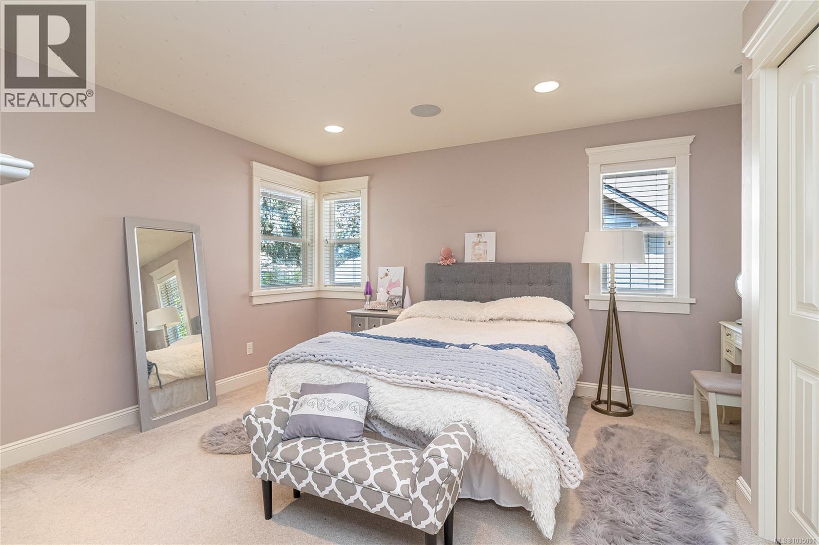 3366 Passage Way - 27