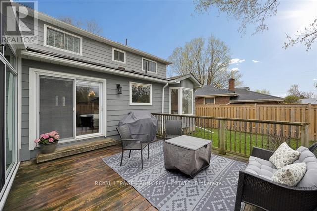 40 BALSAM STREET N - 37