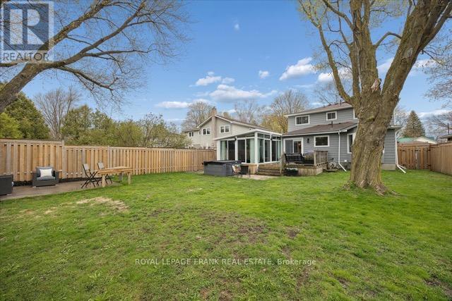40 BALSAM STREET N - 40