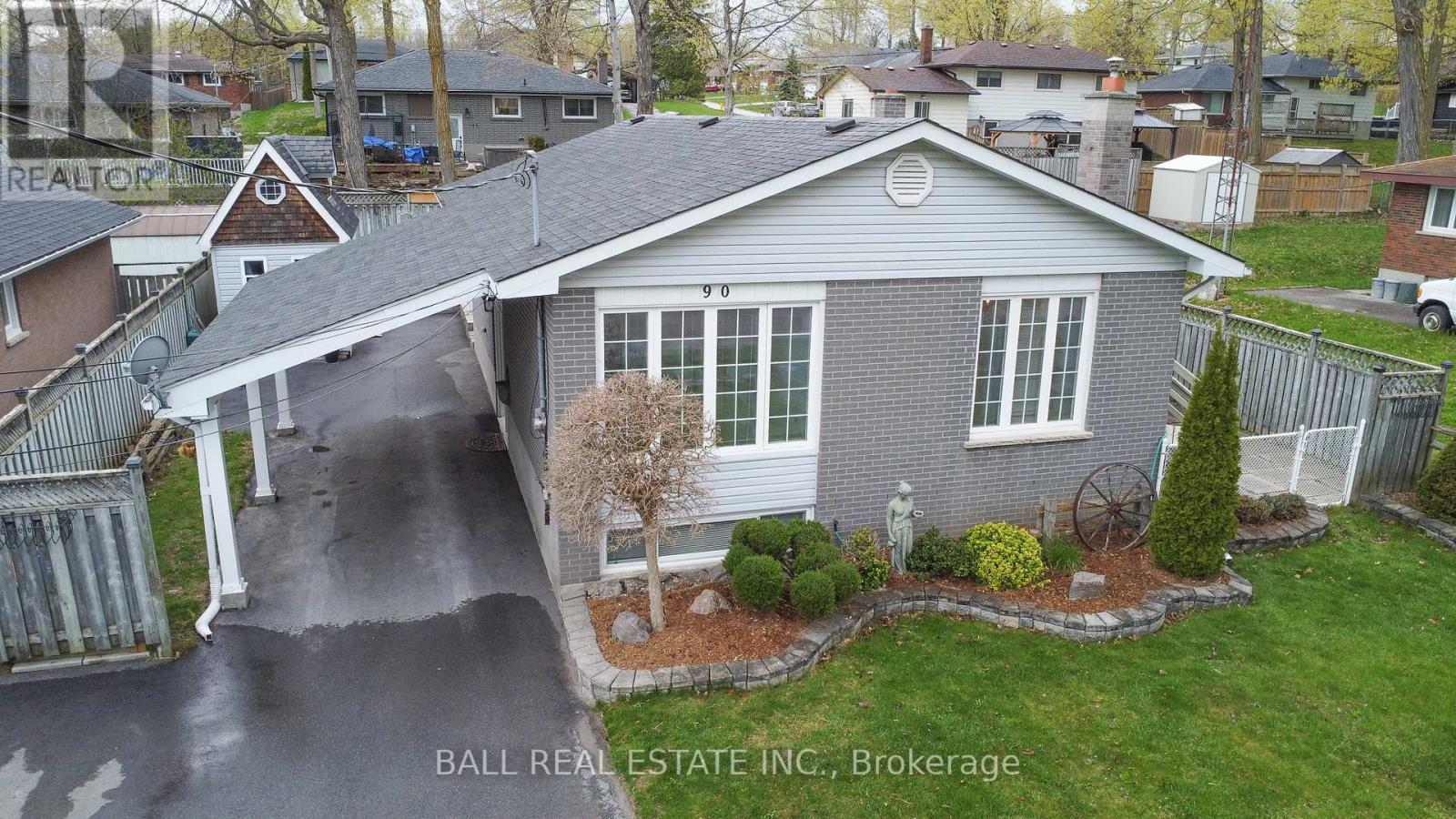 90 PARKDALE AVENUE - Image 2