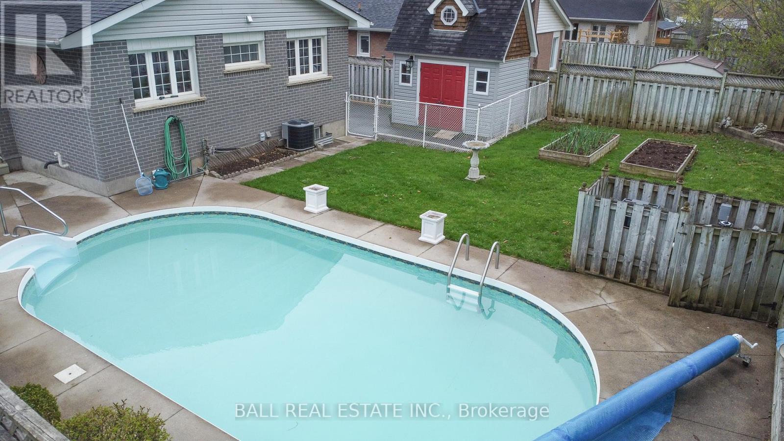 90 PARKDALE AVENUE - 38
