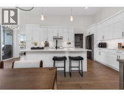 1416 Tower Ranch Drive, Kelowna, BC V1P1T8 Photo 11