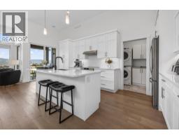 1416 Tower Ranch Drive, Kelowna, BC V1P1T8 Photo 14