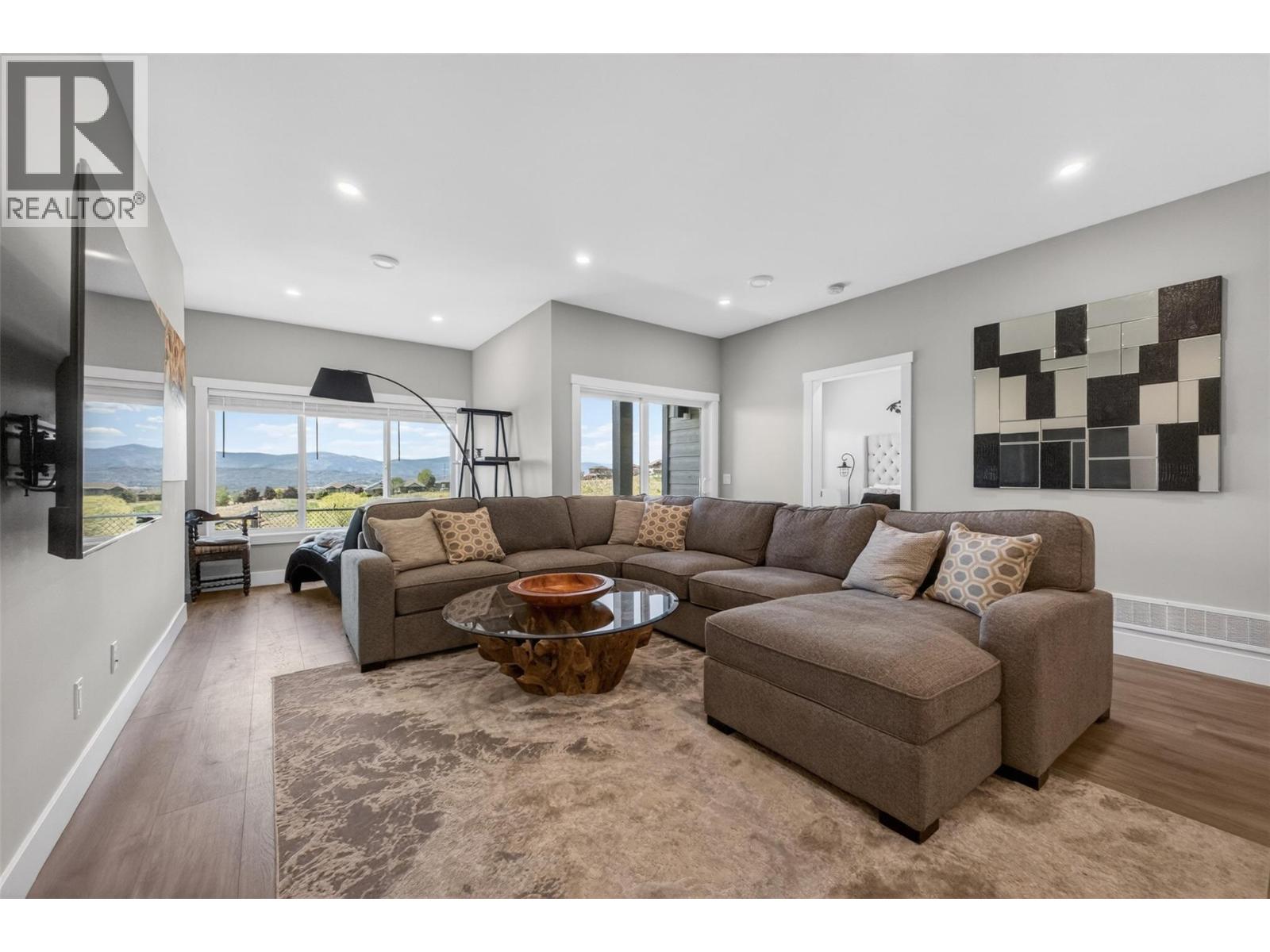  1416 Tower Ranch Drive, Kelowna