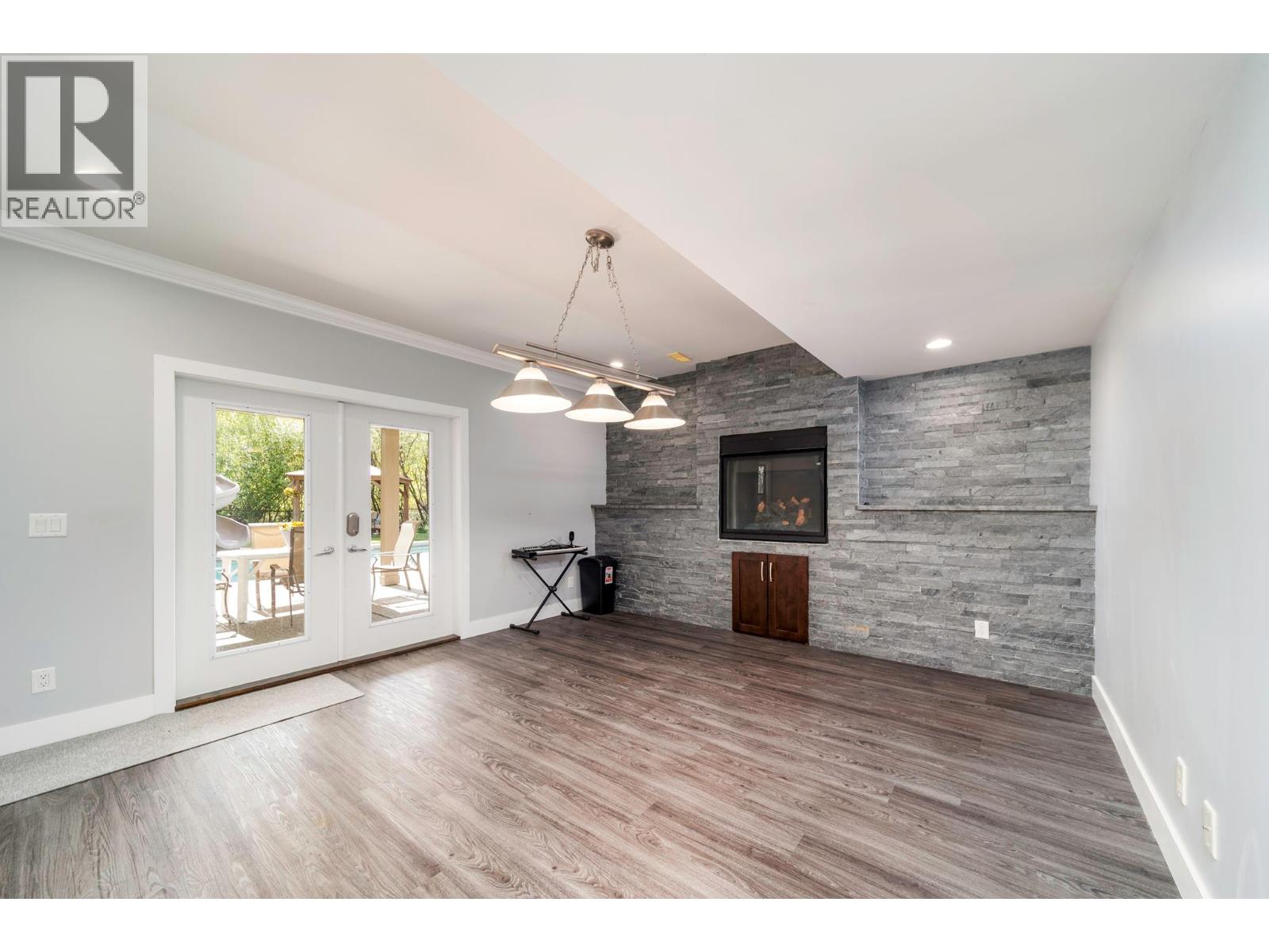5037 Treadgold Court - 41
