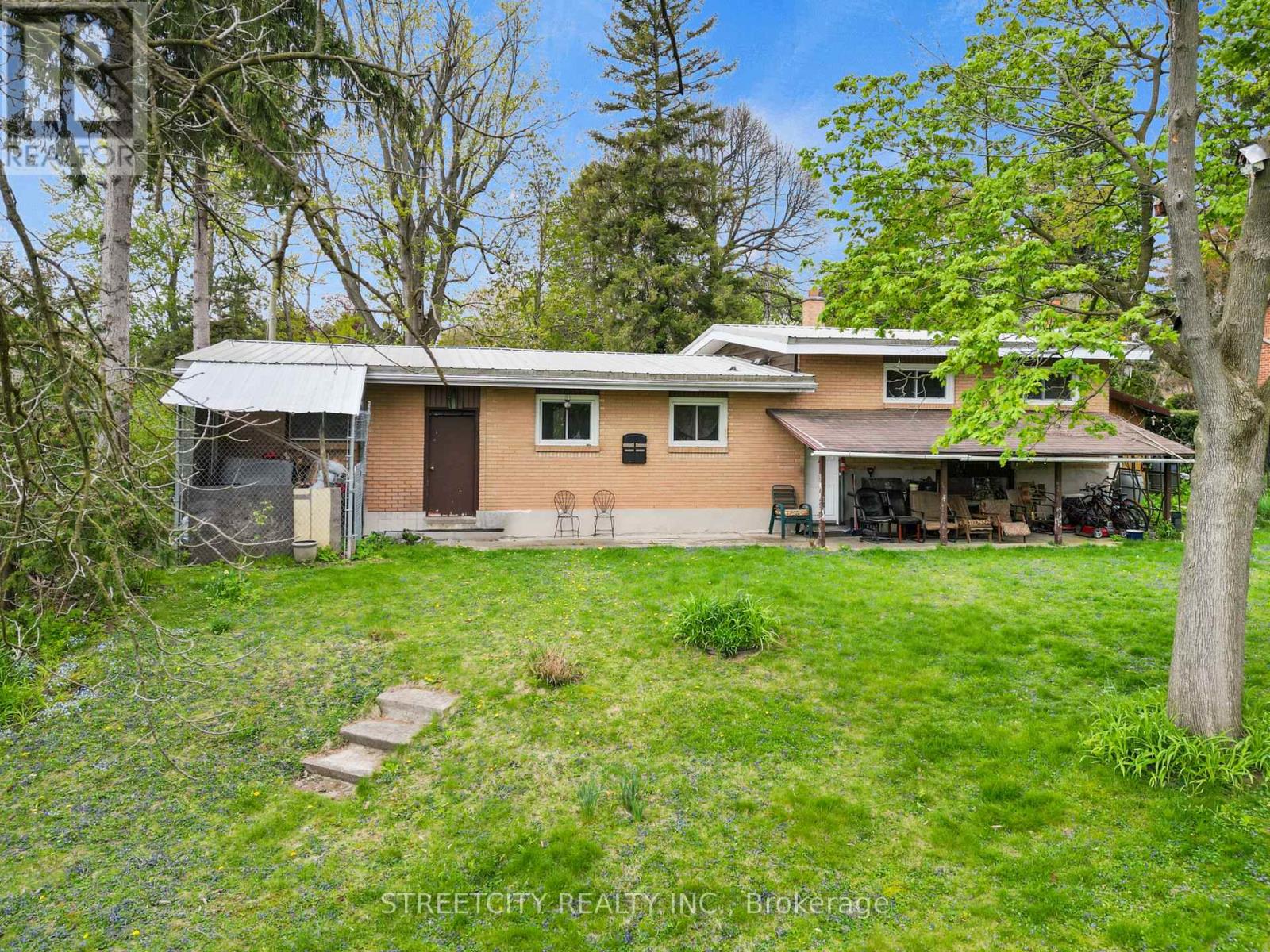 776 SUNNINGHILL AVENUE - 12