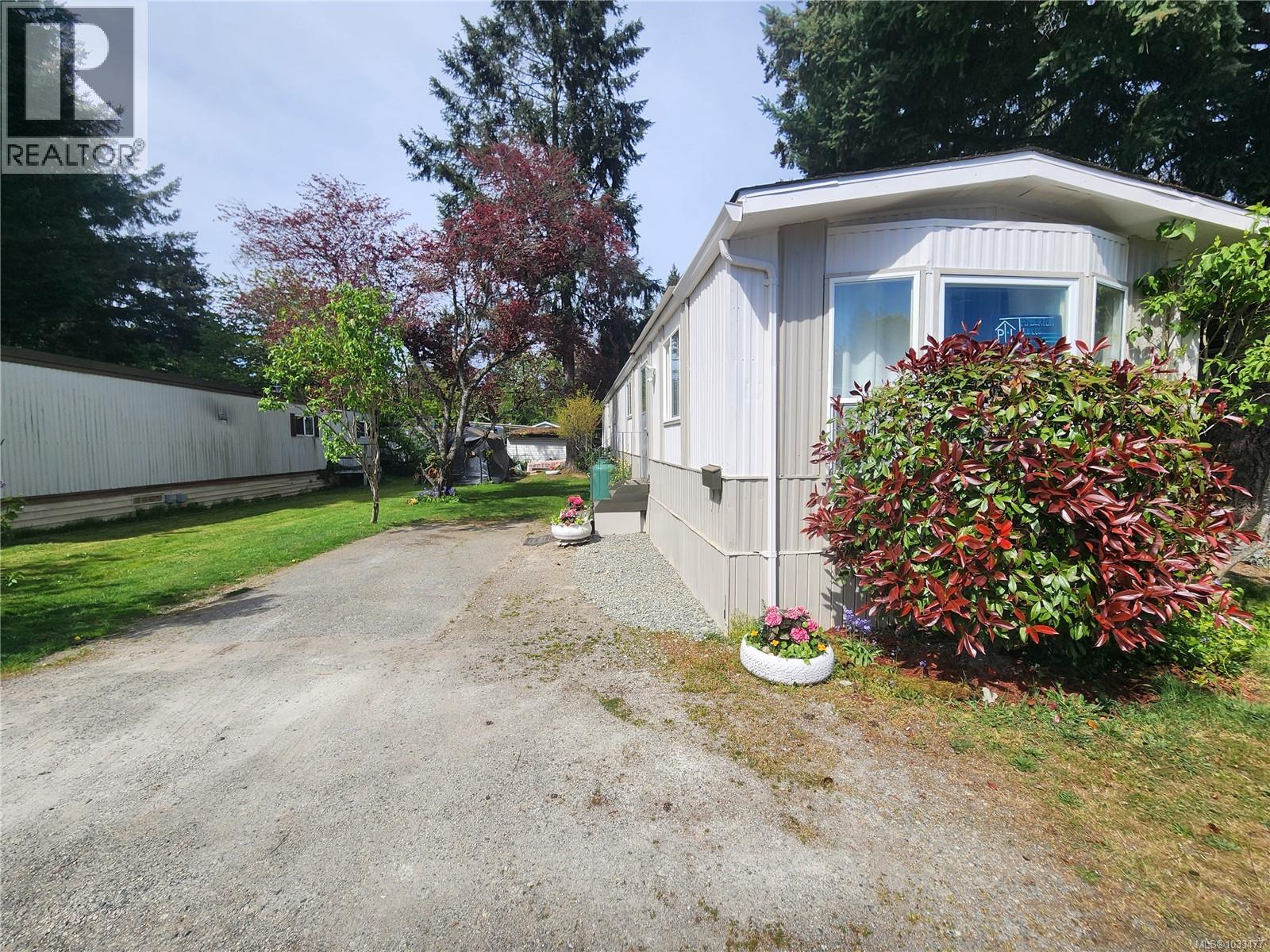 38 971 Douglas Ave, Nanaimo
