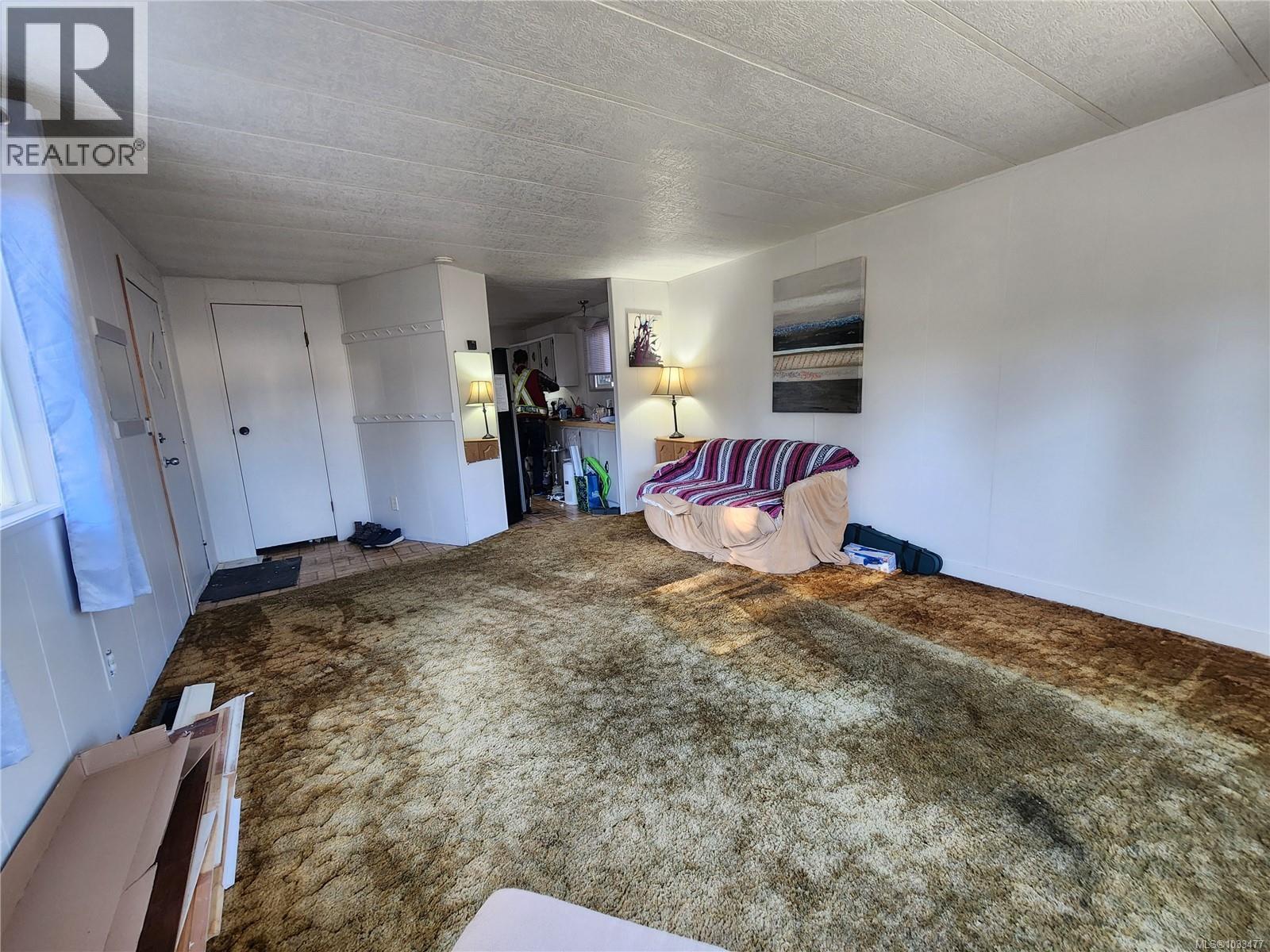 38 971 Douglas Ave, Nanaimo