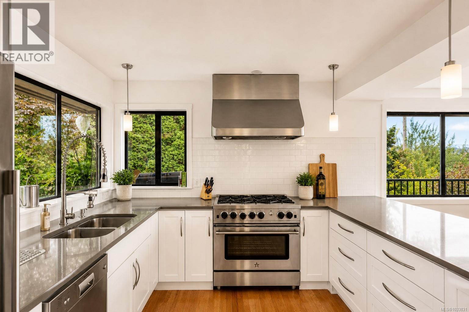  598 Meldram Drive, North Saanich