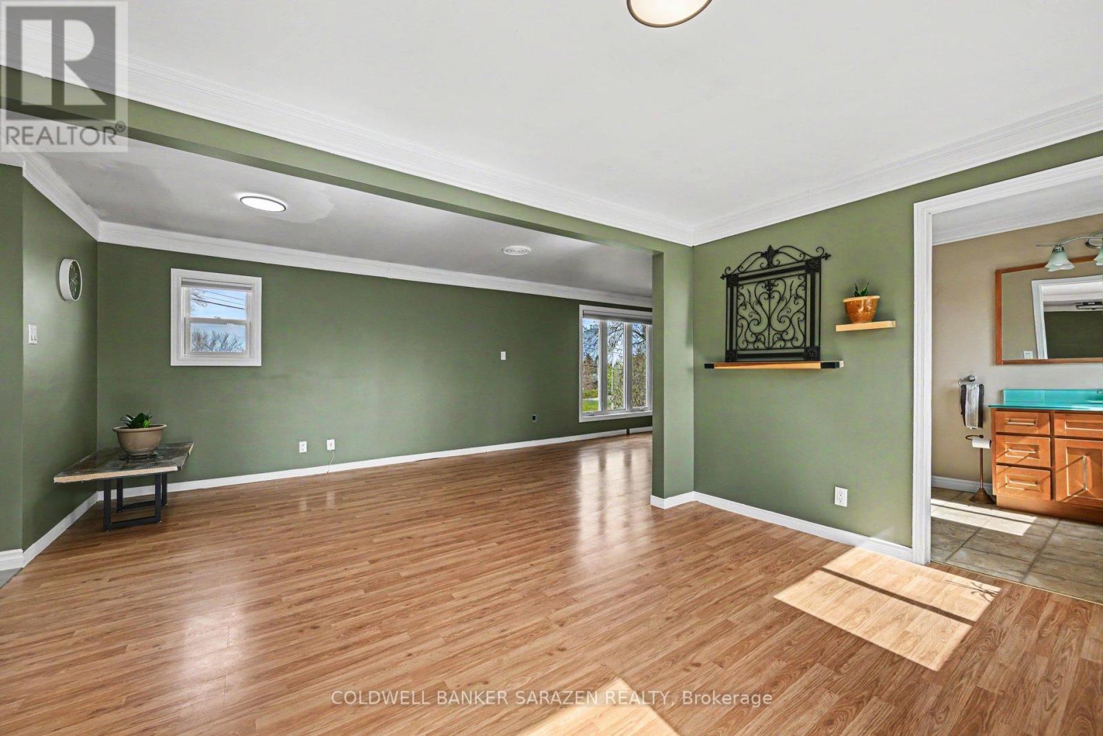 32 PHILLIPS STREET - 6