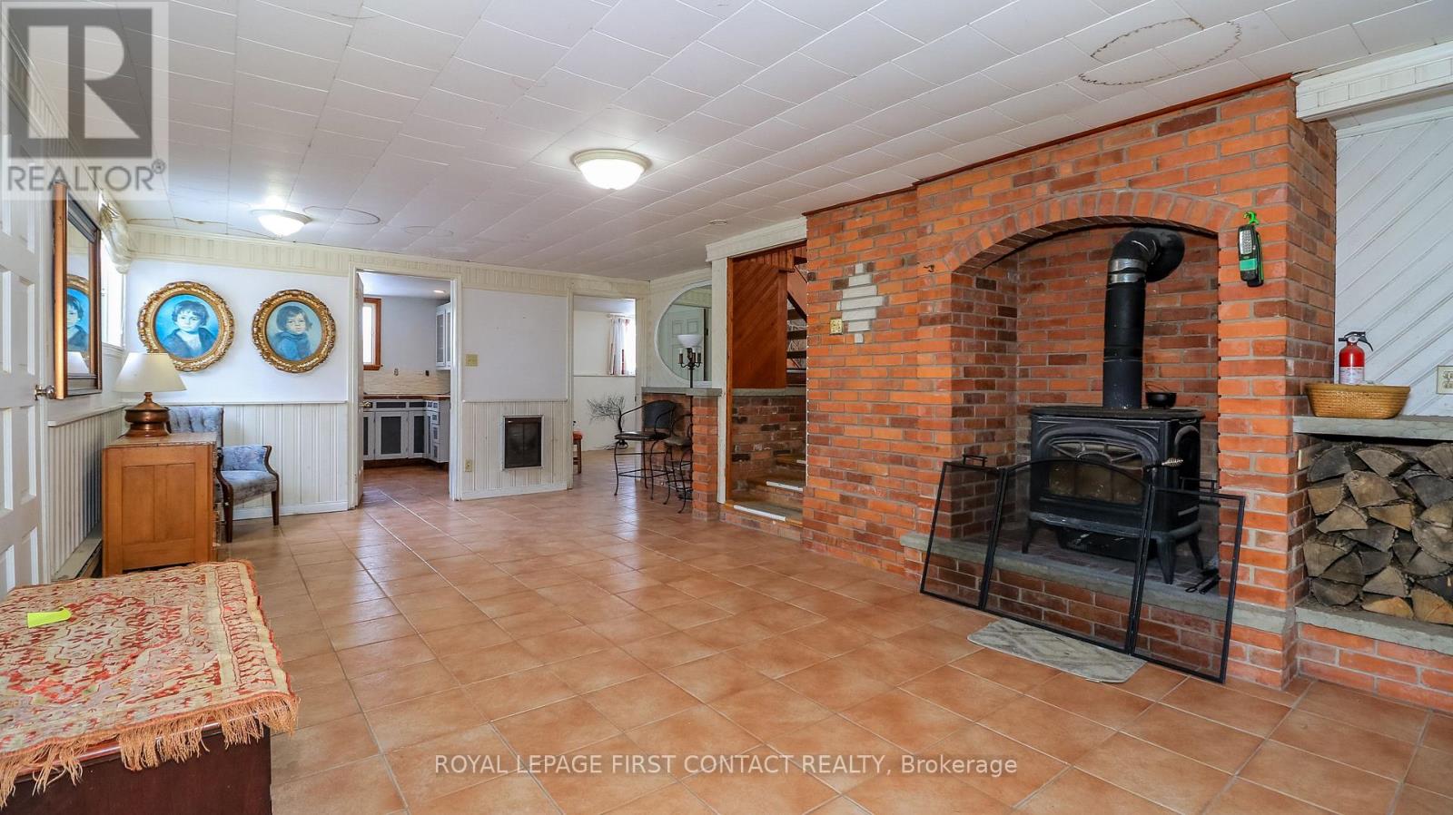 6237 2 CONCESSION - Image 3