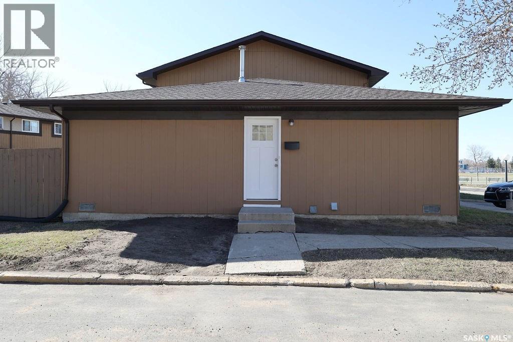 #31 Mackenzie WAY - 3