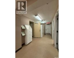 300/302 8th Avenue W, Kindersley, SK S0L1S0 Photo 19