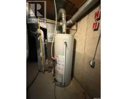 300/302 8th Avenue W, Kindersley, SK S0L1S0 Photo 32