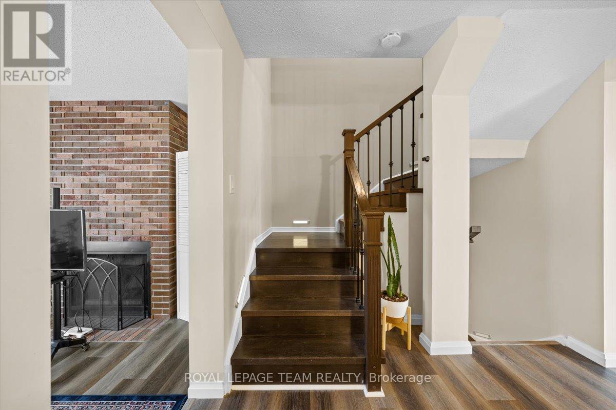 1137 CHIMNEY HILL WAY - 22