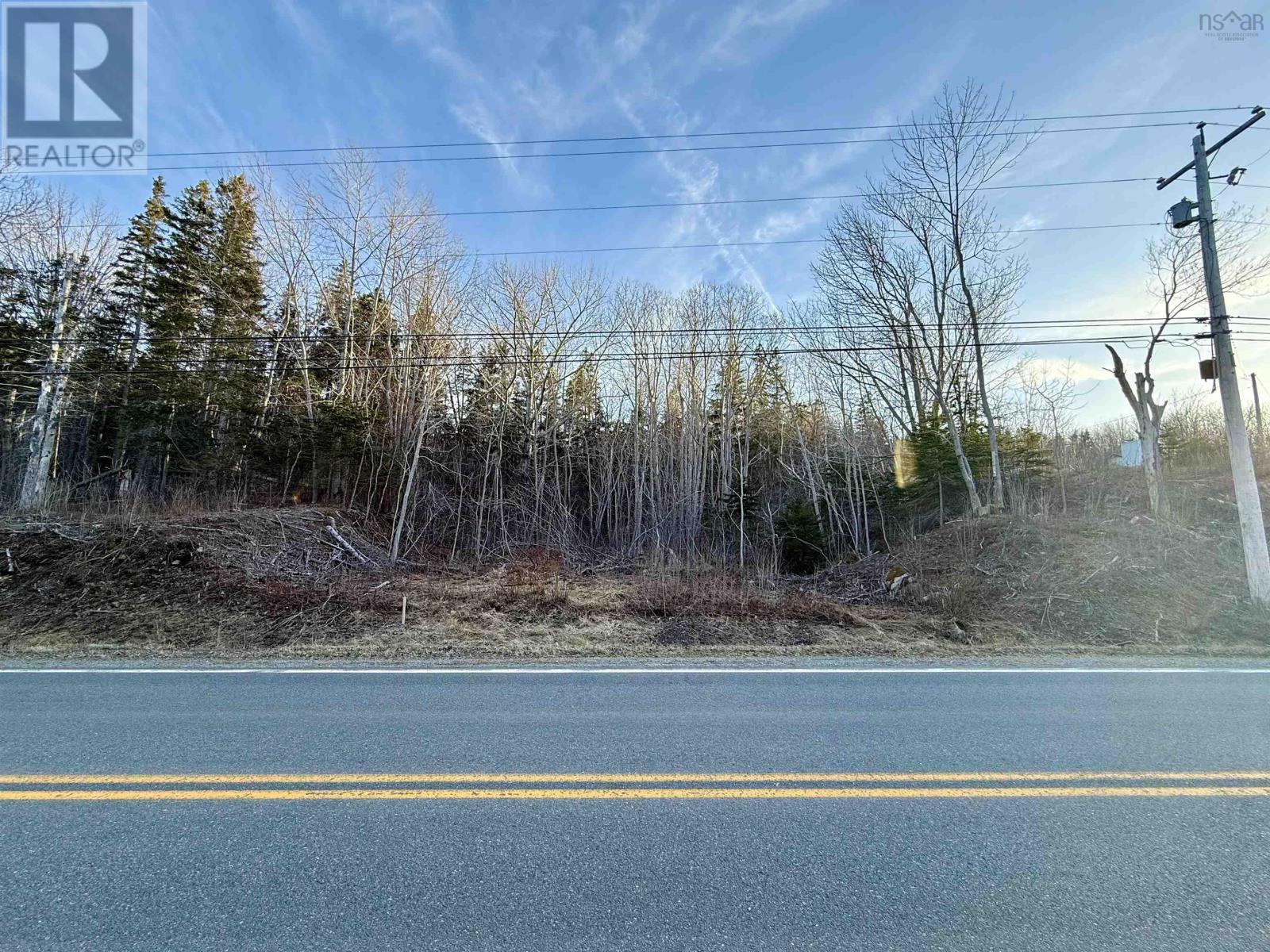 Property 7 of 12 of Lot Highway 4