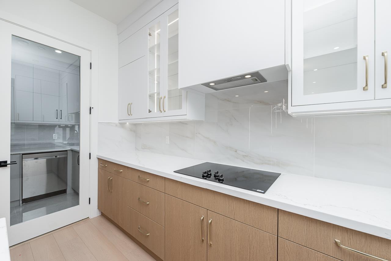 1 14259 PARK DRIVE, Surrey